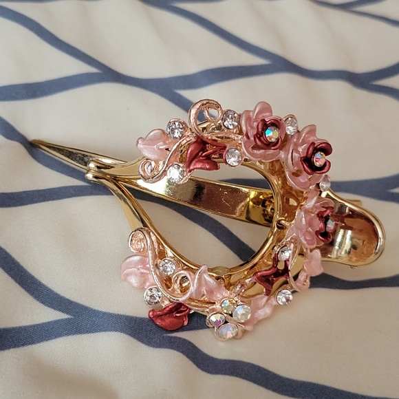 NEW HAIR CLAW CLIP 2 X $15 - Picture 4 of 10